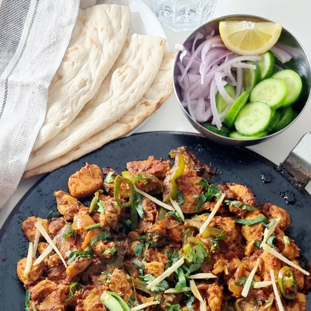 دجاج لاهوري طاوة ماسالا (بدون عظم)